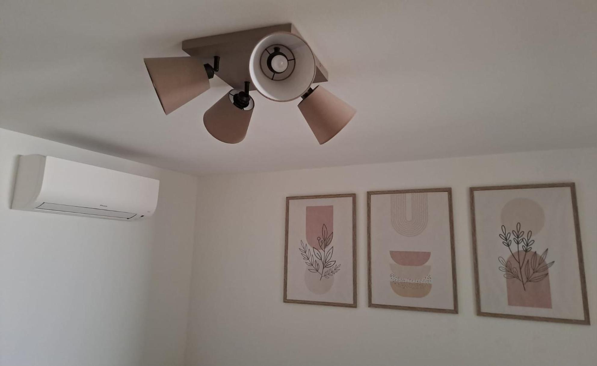 Fiumicino Airport Sunflower Room Luaran gambar